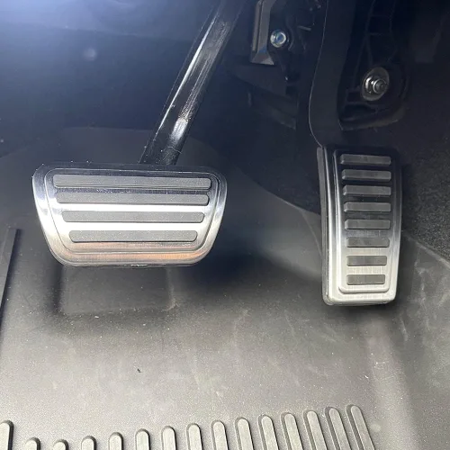 Miniatura 7 de Motrobe Fundas de pedal para Dodge Ram 1500 2019-2026, accesorios antideslizantes, aleación de aluminio, freno de gas, acelerador de combustible