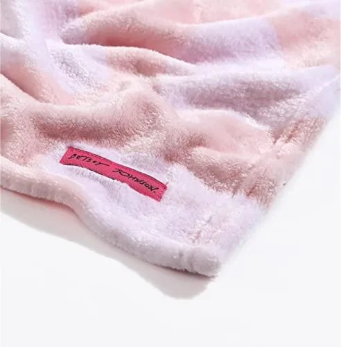 Miniatura 4 de Betsey Johnson - Manta para sofá o cama, manta súper suave y extragrande de aspecto audazmente mullido (corazón punteado rosa, 50" x 70")