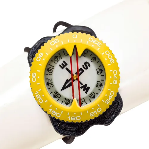 Miniatura 16 de Scuba Choice Brújula de buceo (soporte de muñeca/bungee) – Herramienta de navegación submarina fácil de leer para buceo, diseño duradero con bisel
