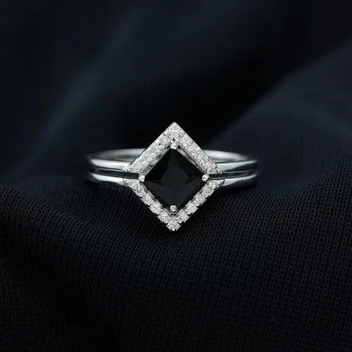 Miniatura 2 de Juego de anillos de boda de ónix negro y diamantes de corte princesa certificado 0.197 in Regalos de San Valentín para ella