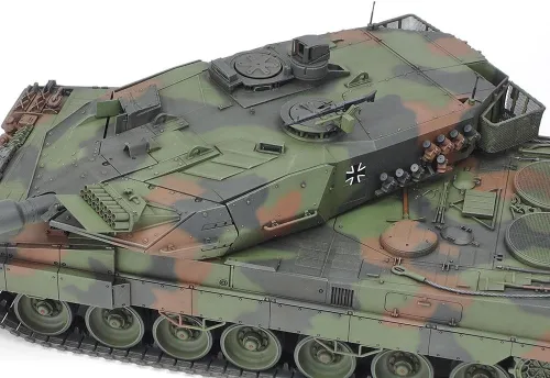 Miniatura 6 de Tamiya 35271 Leopard 2 A6 Tanque de batalla principal de juguete
