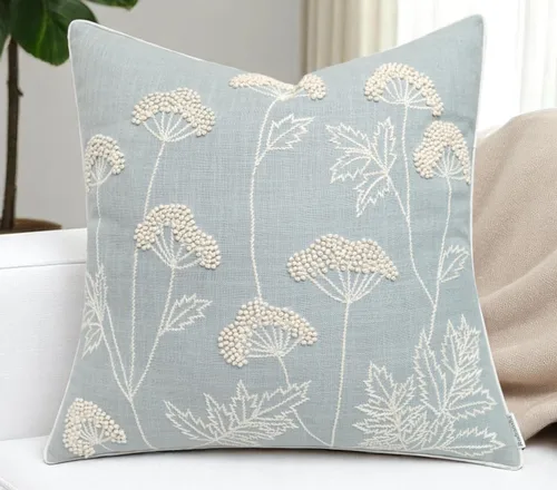 Miniatura 10 de Rudransha Funda de almohada bordada a mano con flores silvestres, 18 x 18 pulgadas, algodón marfil, floreciente