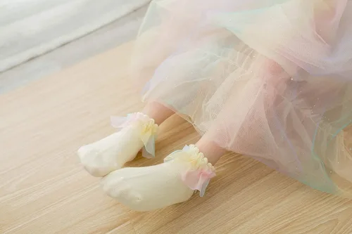 Miniatura 5 de Calcetines de algodón con volantes de encaje para niñas pequeñas