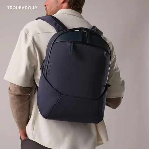 Miniatura 8 de Mochila para portátil Troubadour Apex Compact 16L de alta calidad - Ergonómica y resistente al agua - Diseñada para trabajo y viajes - Azul marino