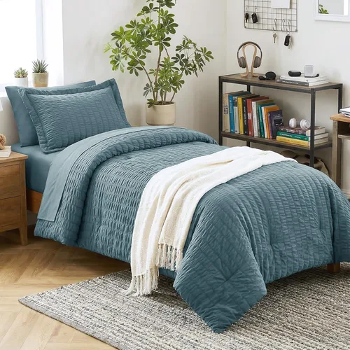 Miniatura 32 de CozyLux Juego de ropa de cama con edredón tamaño King Beige Seersucker de 7 piezas, juego de cama en una bolsa, con edredón, sábanas, fundas