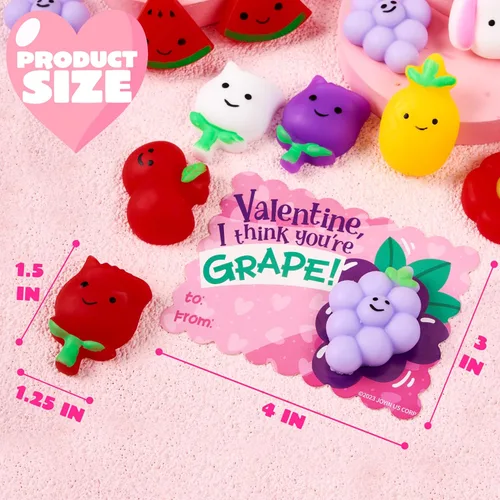 Miniatura 7 de JOYIN Paquete de 30 tarjetas de regalo para el día de San Valentín con juguetes esponjosos Mochi de frutas, juguetes para aliviar el estrés, juguete