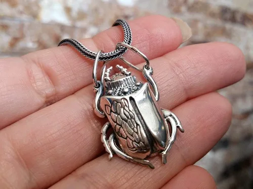 Miniatura 8 de 925 Sterling Silver Egyptian Scarab Beetle Necklace - Attract Money Wealth Amulet - Ancient Egypt Good Luck Talisman - Realistic Detailed Bug