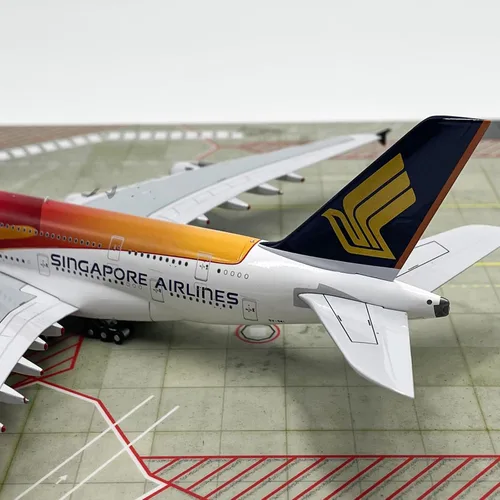 Miniatura 5 de Modelo de aleación de avión fundido a presión, modelo de avión 1/400 Singapore Airlines A380-800, juguetes y decoraciones para adultos, 7.9 x 4.6