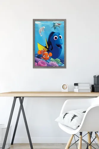 Miniatura 6 de Trends International Disney Pixar Finding Dory - Póster de pared de Dory, 14.725 x 22.375 pulgadas, versión enmarcada de madera de granero