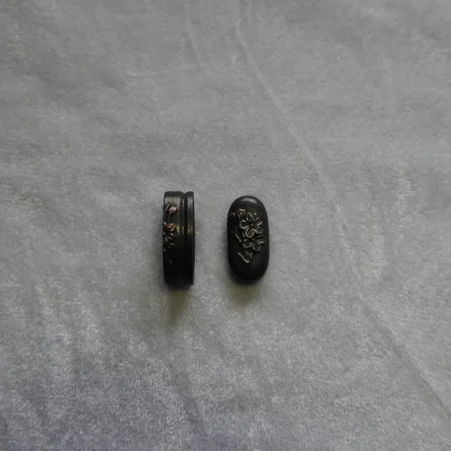 Miniatura 34 de Espada samurái japonesa KOSHIRAE – Aleación de Fuchi Kashira 01-44
