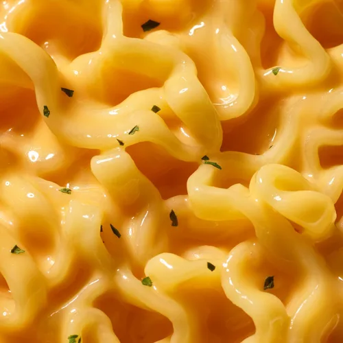 Miniatura 2 de Ramen salteado con queso (Taza) – Sabor a cheddar y mascarpone Fideos instantáneos coreanos cremosos y sabrosos 3.53 oz (Paquete de 6)