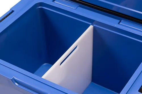 Miniatura 4 de Blue Coolers Kit de accesorios único para refrigerador (incluye divisor/tabla de cortar, cesta, cerradura, luz y enchufe)