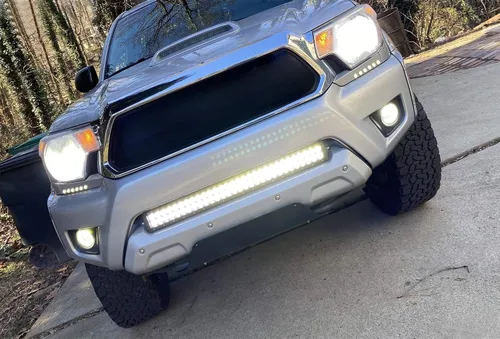 Miniatura 5 de iJDMTOY Kit de barra de luz LED de 30 pulgadas para rejilla inferior compatible con Toyota Tacoma 2005-15, incluye (1) barra de luz LED de alta