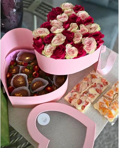 Miniatura 6 de UNIKPACKAGING Caja de Flores en Forma de Corazón de Calidad Premium, Cajas de Regalo para Arreglos Florales y Regalos de Lujo, con Tapas, Tamaño Rosa