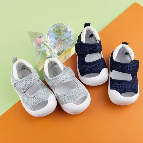 Miniatura 5 de RVROVIC Sandalias deportivas para niños y niñas, puntera abierta, suela de goma transpirable, zapatos de agua para la playa