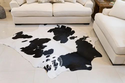 Miniatura 6 de Sunshine Cowhides Alfombra de piel de vaca 100 % auténtica, color blanco y negro, alfombra de estilo moderno de piel de animal y alfombra para sala