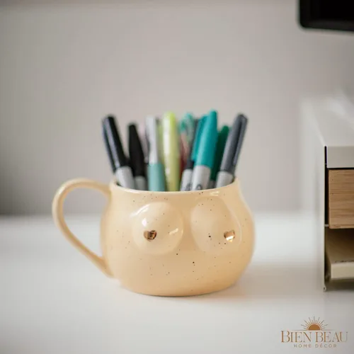 Miniatura 5 de BIEN BEAU Taza de cerámica moteada con forma de mujer con puntas de corazón doradas, regalo de elefante blanco, divertida taza grande para tetas