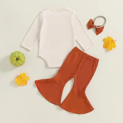 Miniatura 97 de Kuriozud Conjunto de mameluco con volantes para bebé recién nacida, con volantes, lindo conjunto de pantalones acampanados con diadema