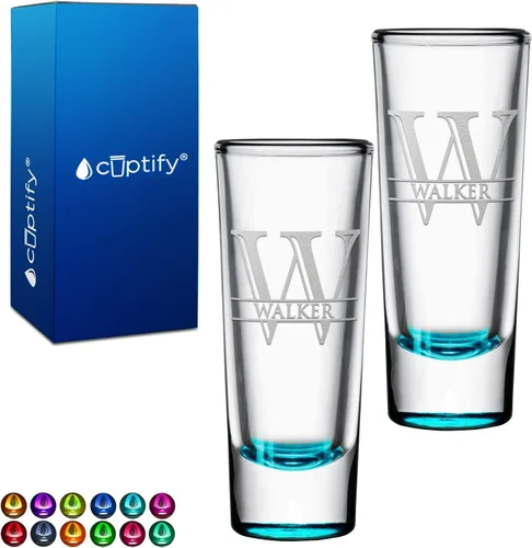Miniatura 80 de Vaso de chupito personalizado con fondo verde azulado personalizado de 2 oz, vasos de chupito cordial con inicial en script dividido y nombre
