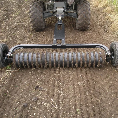 Miniatura 5 de Field Tuff Cultipacker - Implemento agrícola duradero de 3 puntos de enganche de 48 pulgadas para preparación de suelos y reafirmante de lecho