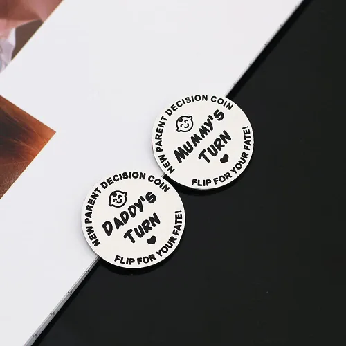 Miniatura 6 de Regalos divertidos para papá y mamá, moneda divertida para tomar decisiones, nuevo regalo de bebé para padres, mamá, papá, embarazo, mujeres