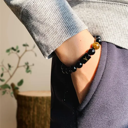 Miniatura 126 de SUMMER LOVE Regalos para el Día del Padre, pulsera con inicial de piedra de ónix negro de 0.394 pulgadas para hombres, pulsera de cuerda trenzada
