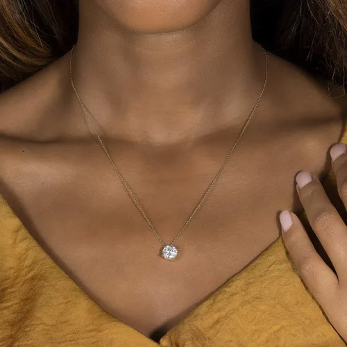 Miniatura 3 de Charles & Colvard Forever One - Collar de moissanita de corte redondo para mujer, cultivado en laboratorio, cadena de 18 pulgadas, Metal, moissanita
