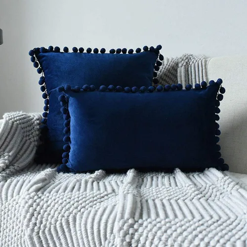 Miniatura 15 de vctops Funda de cojín lumbar con pompones, de terciopelo suave, sólida, decorativa, para sofá, dormitorio o automóvil, 1 pieza