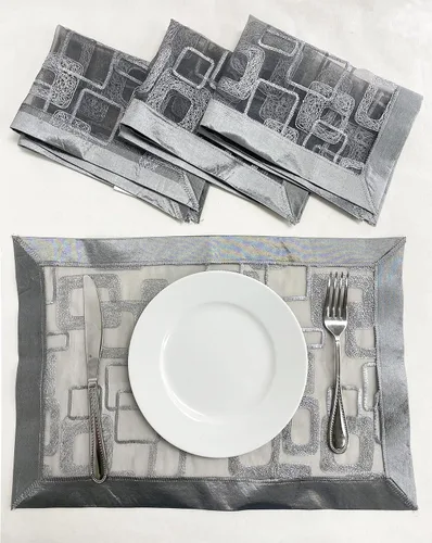 Fennco Styles Juego de 4 manteles individuales bordados con diseño geométrico, traslúcido, 13 pulgadas de ancho x 19 pulgadas de largo, juego de 4