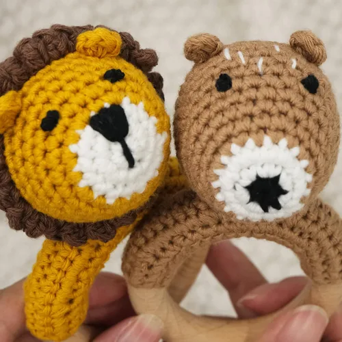 Miniatura 3 de Joliecraft Woodland Friends - Juguete de sonajero y agitador para bebé con anillo de dentición de madera para bebés de 3, 6, 9, 12 meses Oso Marrón