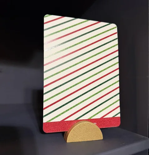 Miniatura 9 de 24 soportes grandes para números de mesa de 2.3 pulgadas, base semicircular de madera dorada para mesa, para bodas, menú de restaurante, fotos