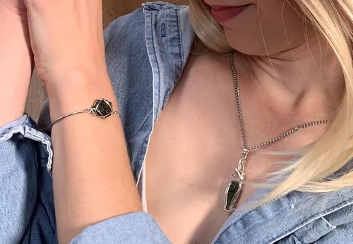 Miniatura 5 de Cristal de moldavita genuino, colgante grande de diamantes Herkimer - MUY alta vibración República Checa Tektite piedra curativa Reiki S61