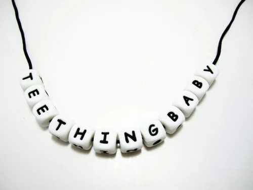 Miniatura 4 de Alfabeto de silicona con 26 cuentas de letras de 0.472 in, 100 cuentas de silicona para collar y pulsera de bricolaje