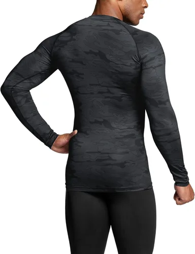 Miniatura 4 de TSLA - Paquete de 1 o 3 camisas de compresión de manga larga FPU 50+ para hombre, camisa de entrenamiento atlético, protector de erupción