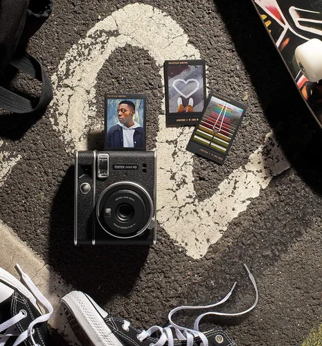 Miniatura 7 de Cámara de película instantánea Fujifilm Instax Mini 40 con lente selfie incorporada, exposición automática, velocidad de obturación automática, Negro