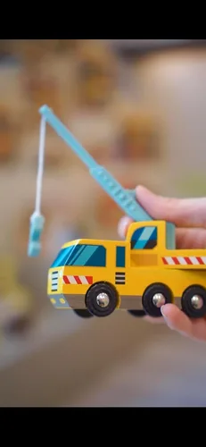 Miniatura 2 de Tender Leaf Toys - Sitio de construcción - Cuatro vehículos pesados con camión grúa, rodillo de carretera, camión volquete y cargador frontal