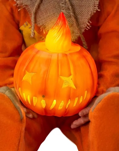 Miniatura 6 de Spirit Halloween Muñeca Sam sentado iluminado - Trick 'r Treat, multicolor