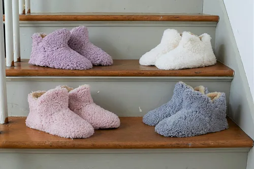 Miniatura 13 de Dearfoams Pantuflas Chelsea de sherpa de imitación para interiores
