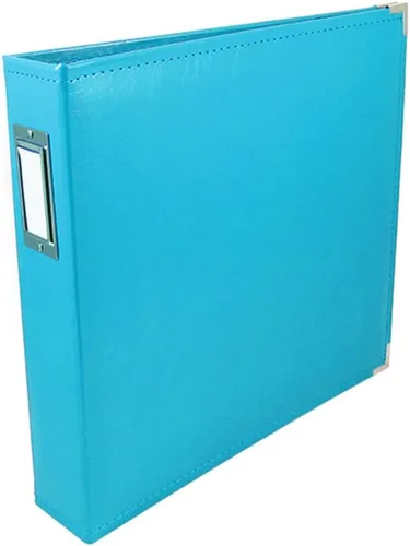 We R Memory Keepers Álbum de fotos de 12x12 Aqua, Protege recuerdos y fotos, Piel sintética suave y libre de ácidos, Etiqueta decorativa elegante