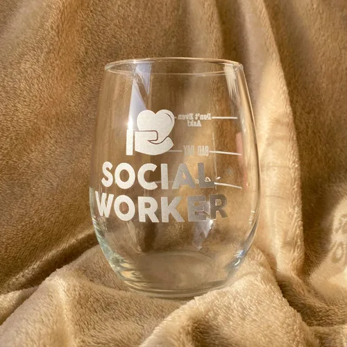 Miniatura 7 de Bad Bananas Regalos de trabajador social para mujeres, copa de vino sin tallo de 21 onzas, no te preguntes, compañero de trabajo de Lcsw - Regalos