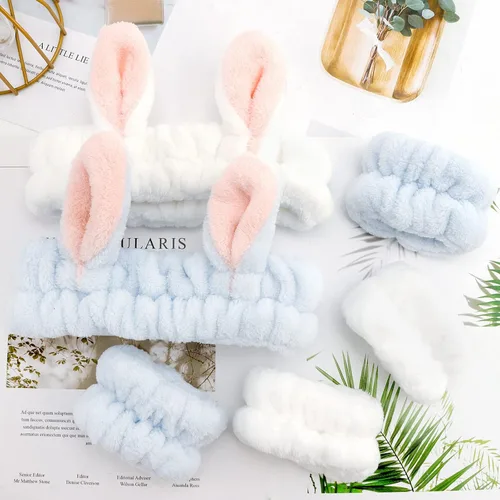 Miniatura 7 de YISSION Lindo juego de diadema y pulsera de conejo para mujeres y niñas, diadema de maquillaje de felpa suave con toallas de muñeca para lavado