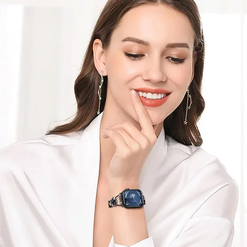 Miniatura 6 de wipalor Correa de trébol de cuatro hojas para Apple Watch para mujer de 42mm 41mm 40mm 38mm, correas delgadas iWatch para mujer, correas metálicas