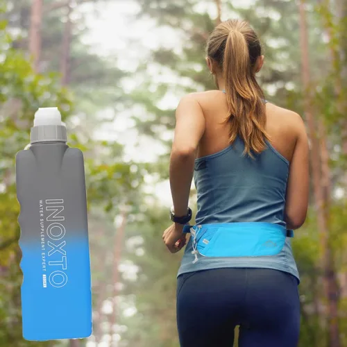 Miniatura 5 de INOXTO Cinturón delgado para correr con riñonera para mujeres y hombres, bolsa deportiva de cintura con botella de agua de 300ml para correr