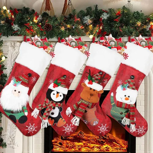 COOLWUFAN Paquete de 4 medias de Navidad de 19 pulgadas con copo de nieve, Papá Noel, muñeco de nieve, reno, pingüino y felpa de piel sintética para