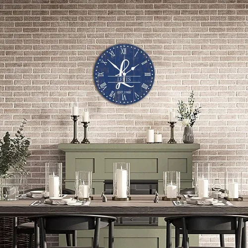Miniatura 7 de Reloj de pared de madera de 15 pulgadas con nombre de familia personalizado con manecillas de metal, reloj de pared fácil de leer, reloj de pared