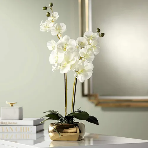 Dahlia Studios Flores artificiales de seda en maceta, color blanco realista, orquídea Phalaenopsis verde en maceta de cerámica dorada para
