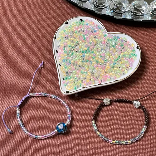 Miniatura 5 de Artsy Crafts - 1200 cuentas de cristal de 0.157 pulgadas (0.157 in), cuentas espaciadoras de colores surtidos que brillan en la oscuridad, cuentas