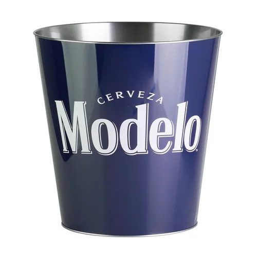 Miniatura 9 de American Art Decor Cubo de basura de metal, cesta de basura con licencia Chevrolet, pequeño cubo de basura decorativo para cueva de hombre, cocina