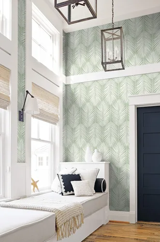 Miniatura 2 de NextWall Palm Silhouette Coastal Papel Tapiz Despegar y Pegar (Verde Pastel)