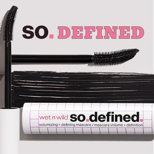 Miniatura 5 de wet n wild Máscara de pestañas So Defined, voluminizadora y alargadora con una fórmula infundida con aceite de ricino construible, aplicación